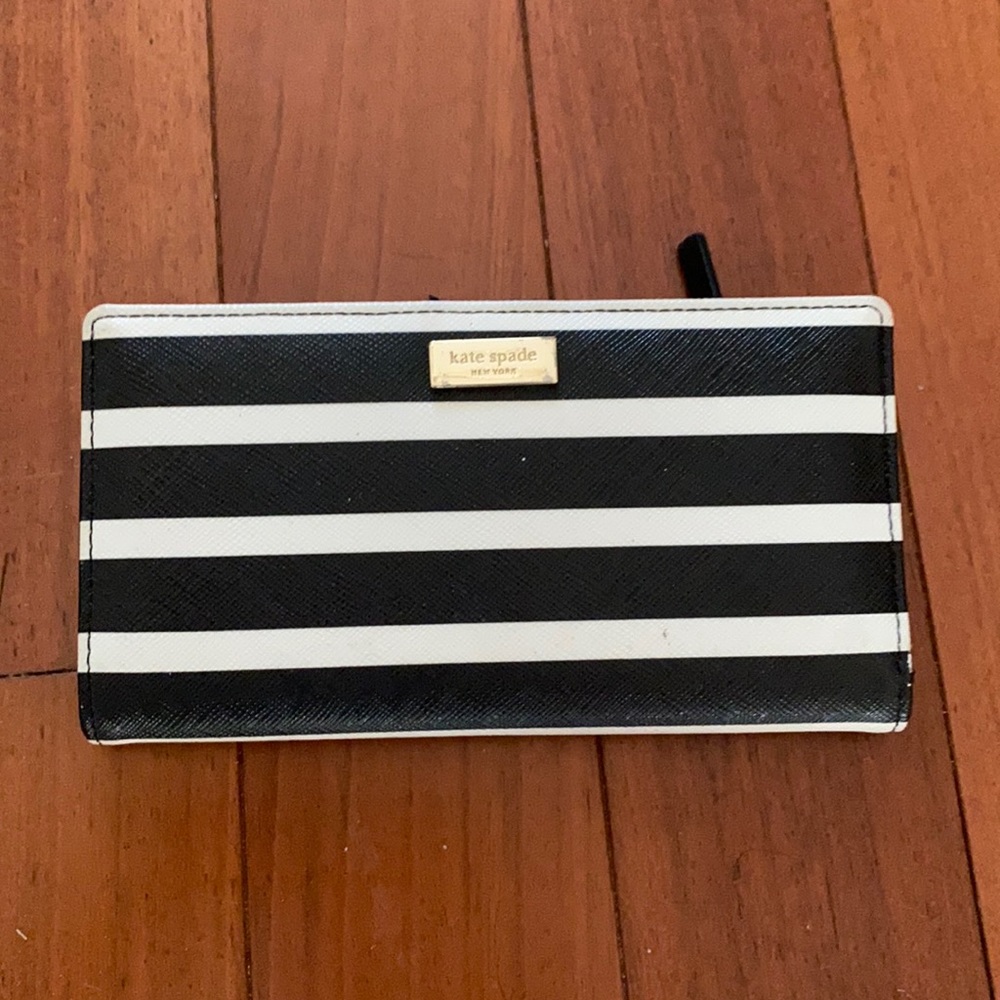 Kate spade wallet
